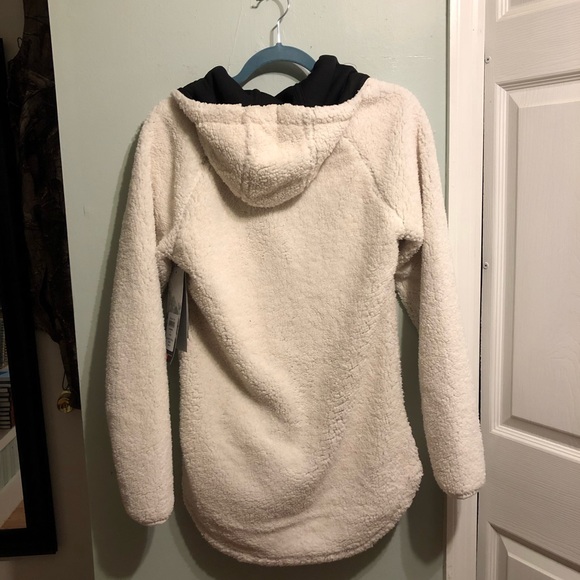 Soft Jacket - Picture 3 of 7